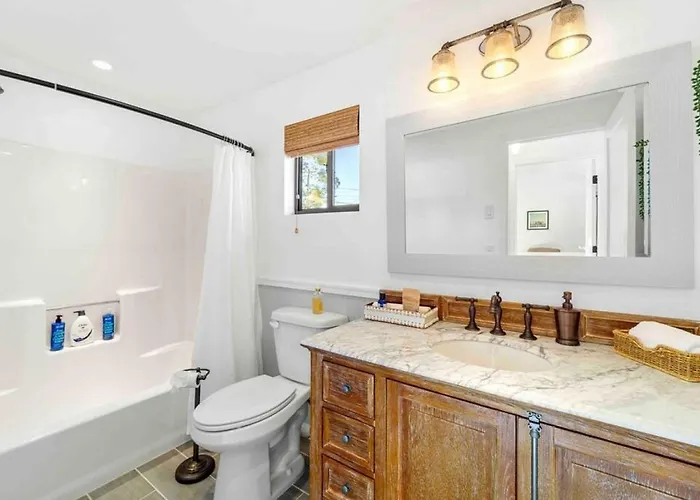 Upscale Uptown Retreat With Hottub And Views * Sedona